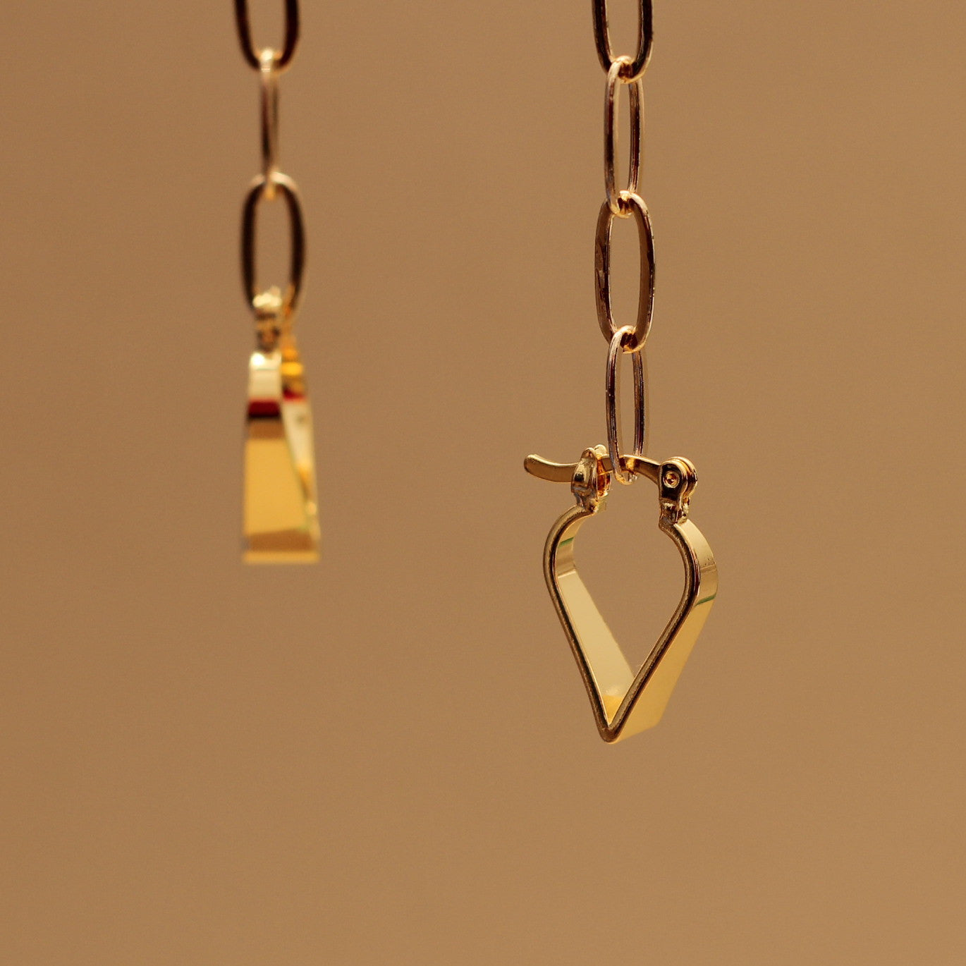 Brinco Coração Dourado