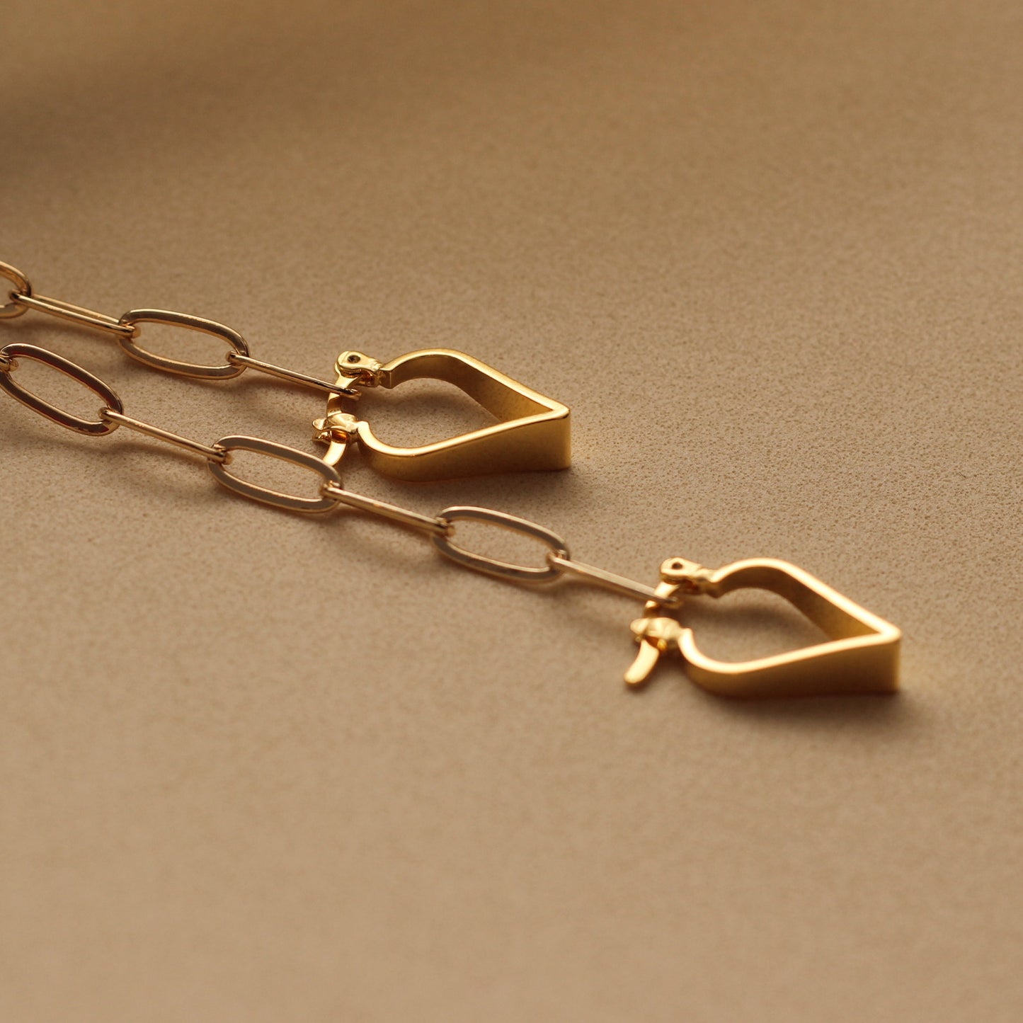 Brinco Coração Dourado