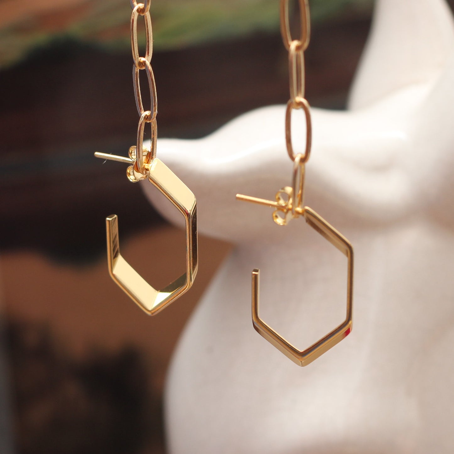 Brinco Geometria Dourada