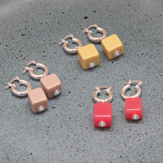 Brinco Cube Colors